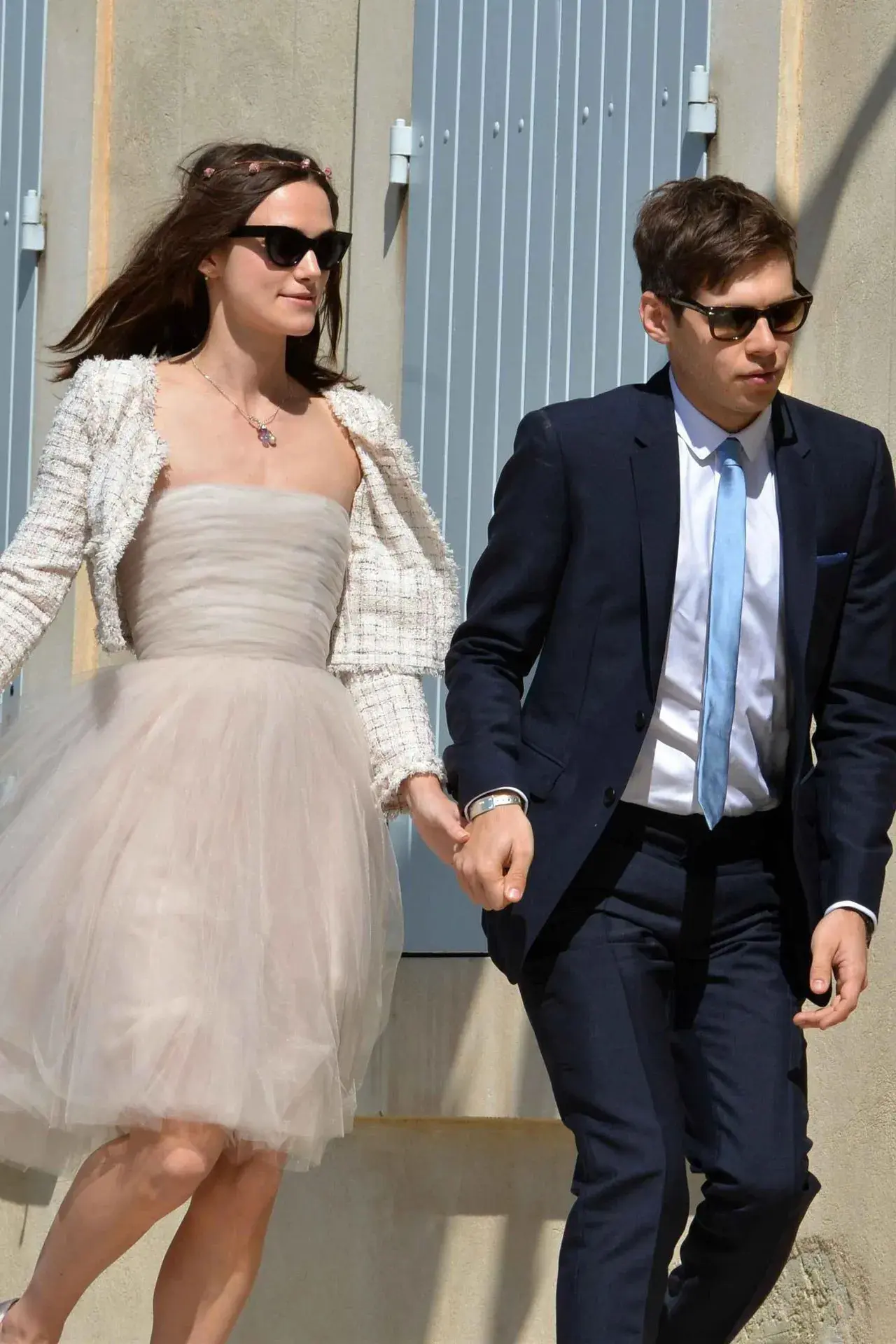 Keira Knightley
Keira Knightley married James Righton in Mazan, France in 2013 in a pre-loved blush Chanel dress, a matching boucle jacket by Karl Lagerfeld, cap-toe flats and a flower crown. She wore the dress out again after and someone eventually spilled red wine on it Keira Knightley
Keira Knightley married James Righton in Mazan, France in 2013 in a pre-loved blush Chanel dress, a matching boucle jacket by Karl Lagerfeld, cap-toe flats and a flower crown. She wore the dress out again after and someone eventually spilled red wine on it